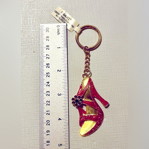Red Hat Society Jewelry Pin Hats Enamel Red Lot With High Heel Keychain - Picture 11 of 14